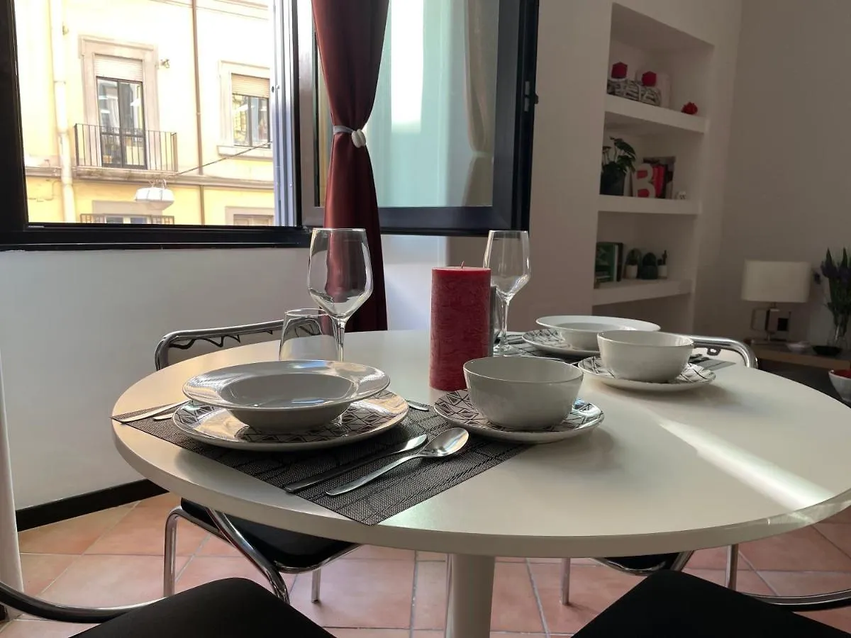 La Finestra Sul Corso Apartment Naples Italy