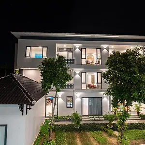https://golden-star-villa-hoi-an.hotelsofhoian.com