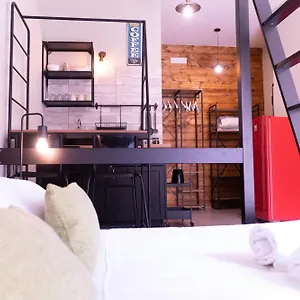 Tiny Daisy House Appartement
